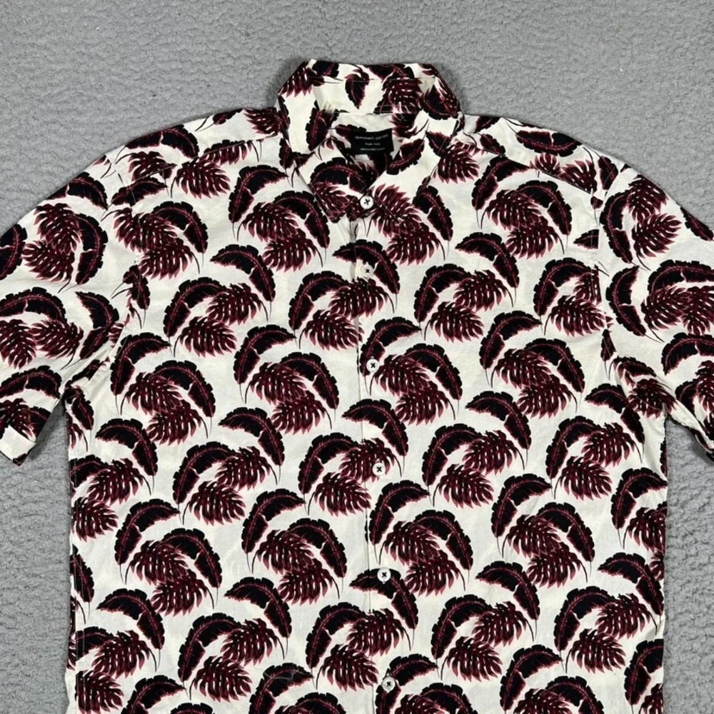 7 Diamonds Shirt Mens Medium Lost in Paradise‎ Leaves All Over Print Button Up